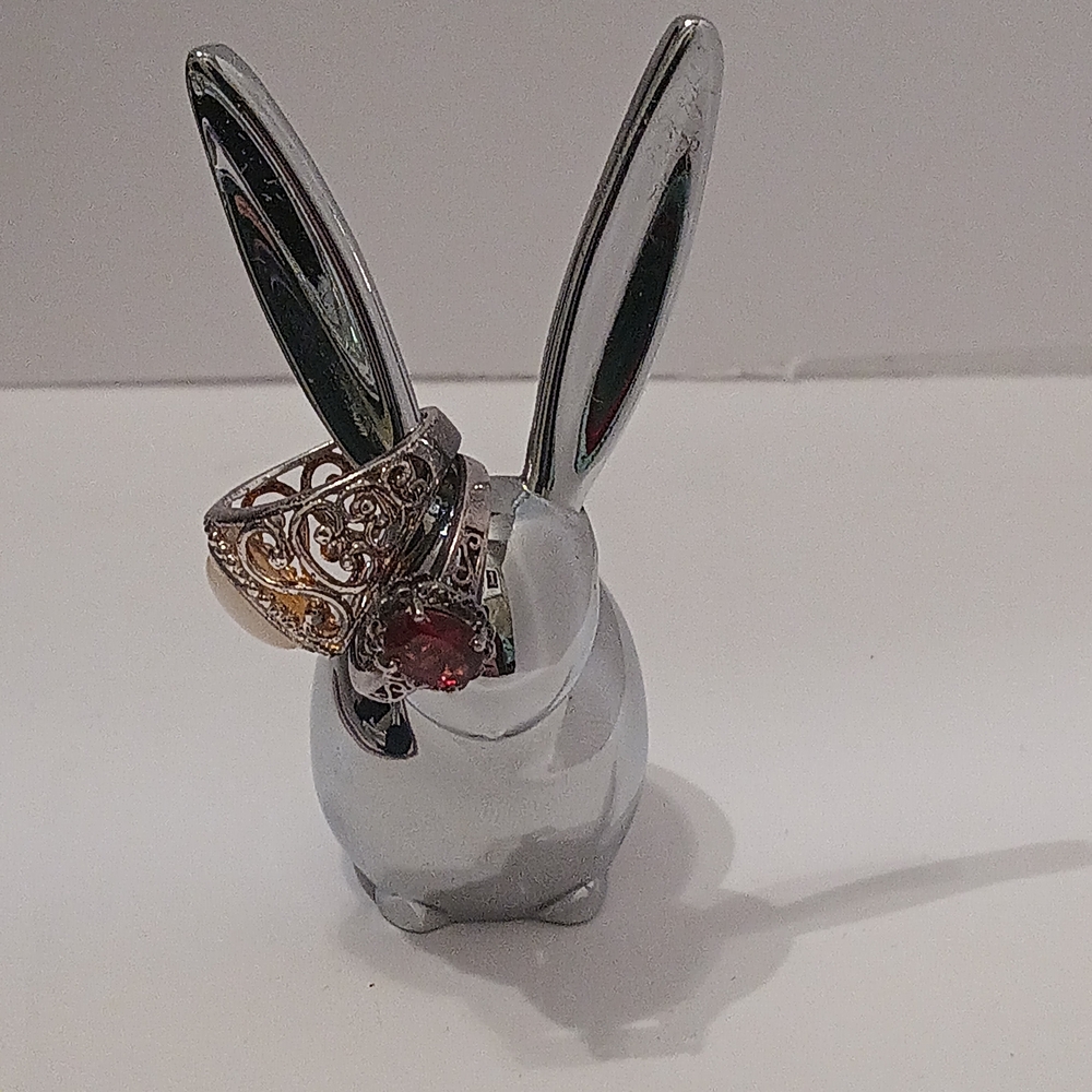 Silver Bunny Ring Holder